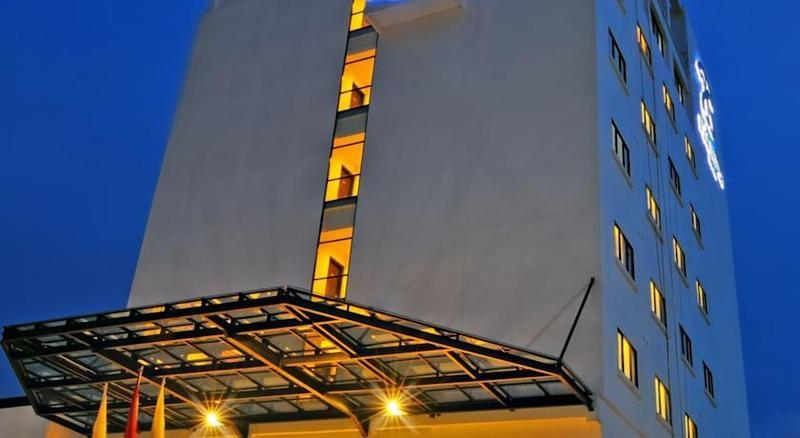 Sintesa Peninsula Hotel Palembang Palimbão Exterior foto